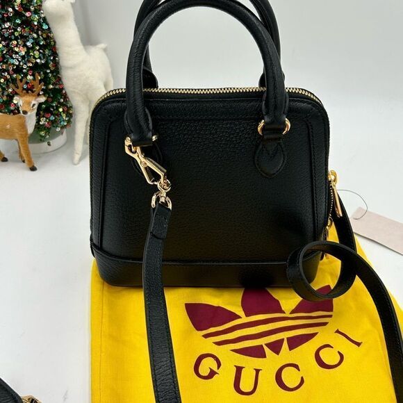 Women’s Gucci X Adidas horse bit mini bag dual detachable straps made in Italy - Picture 4 of 16